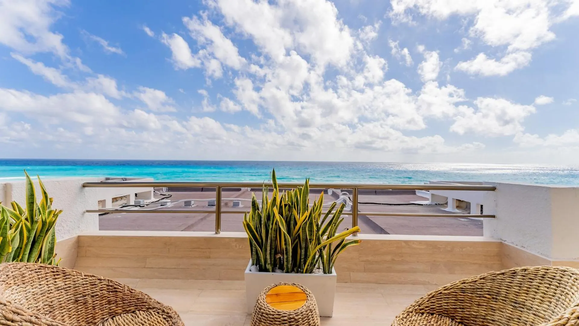 Apartment Amazing Caribbean Ocean View At Villas Marlin In Cancun
